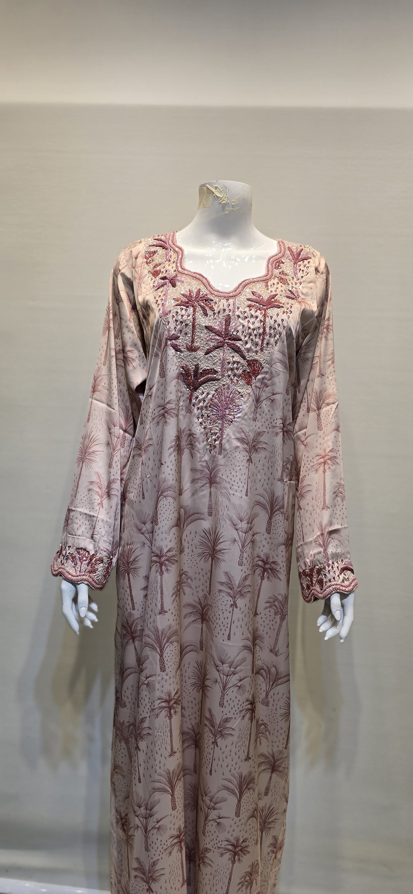 Oasis in rose