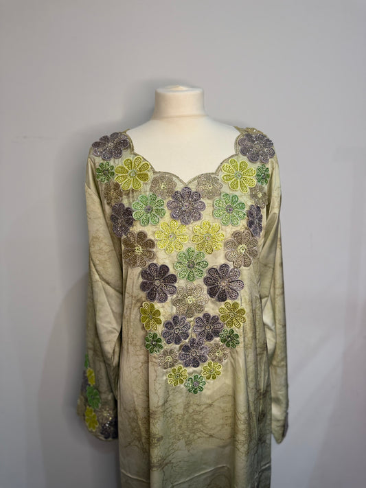 Corset flower
